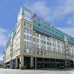 H+ Hotel