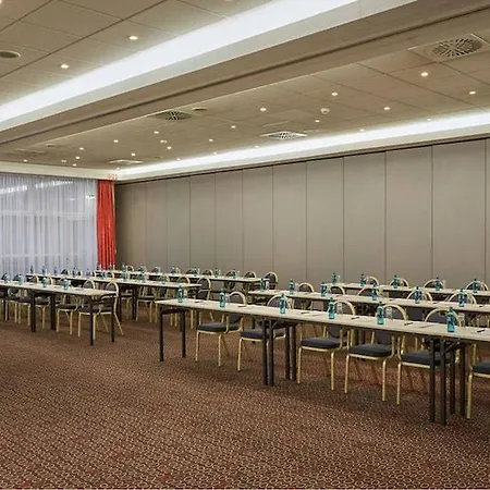 H+ 4* Leipzig